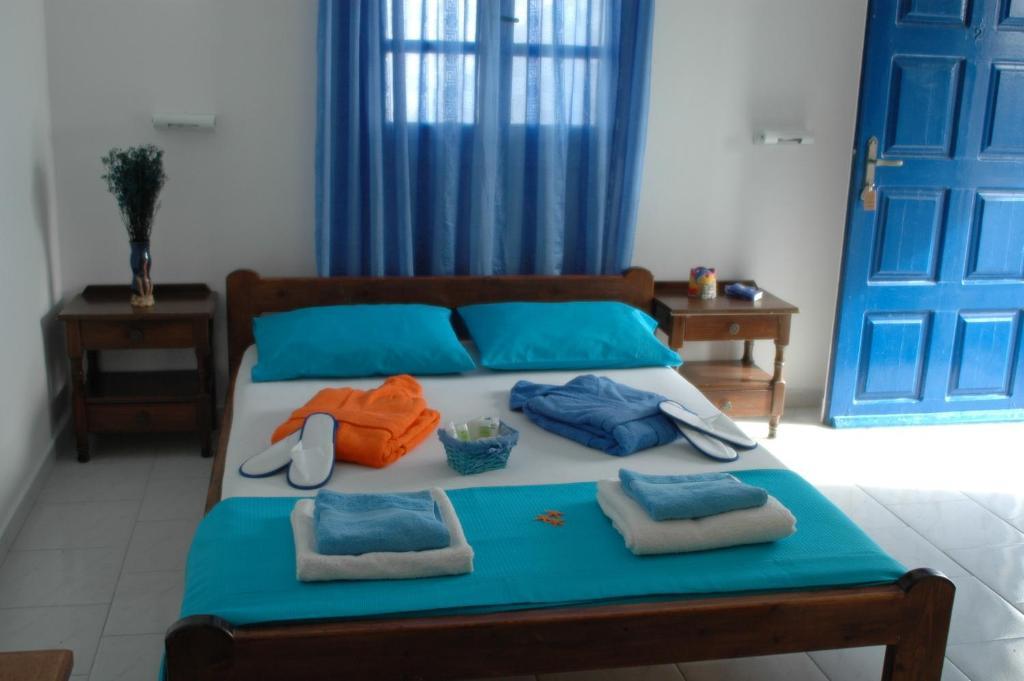 Villa Kostas Perissa  Phòng bức ảnh