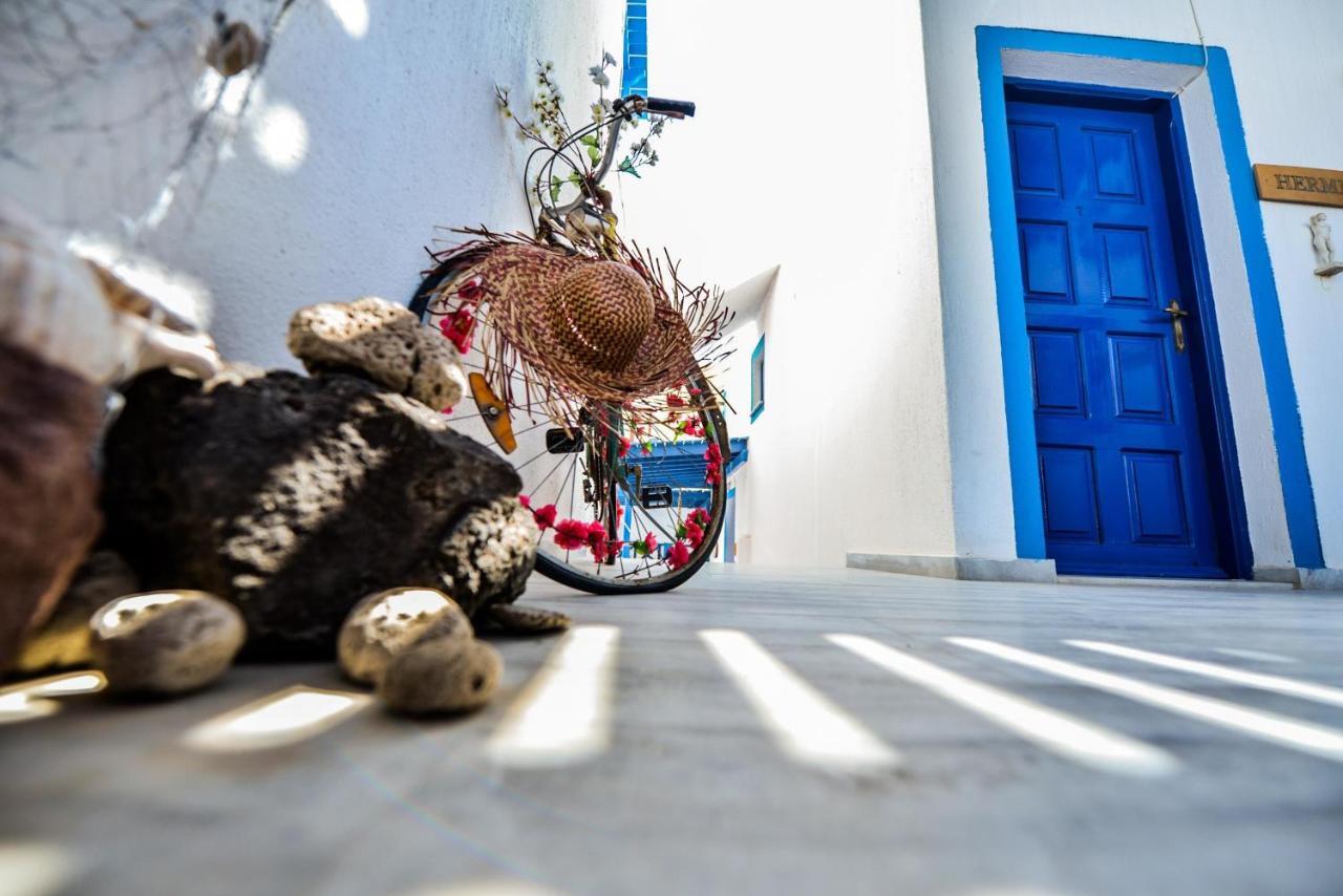 Villa Kostas Perissa  Ngoại thất bức ảnh